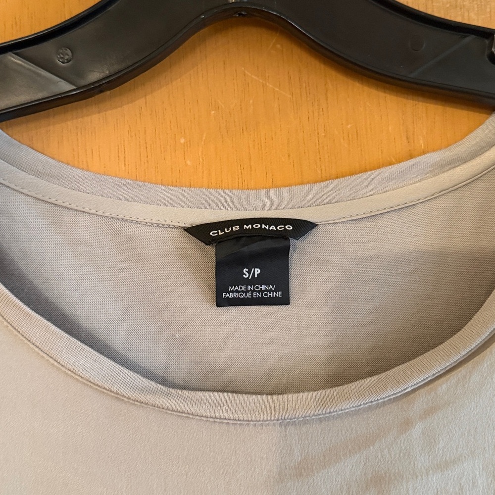 Club Monaco Women’s Layered Crossover Top Silk Viscose Gray Size Small - Picture 4 of 10